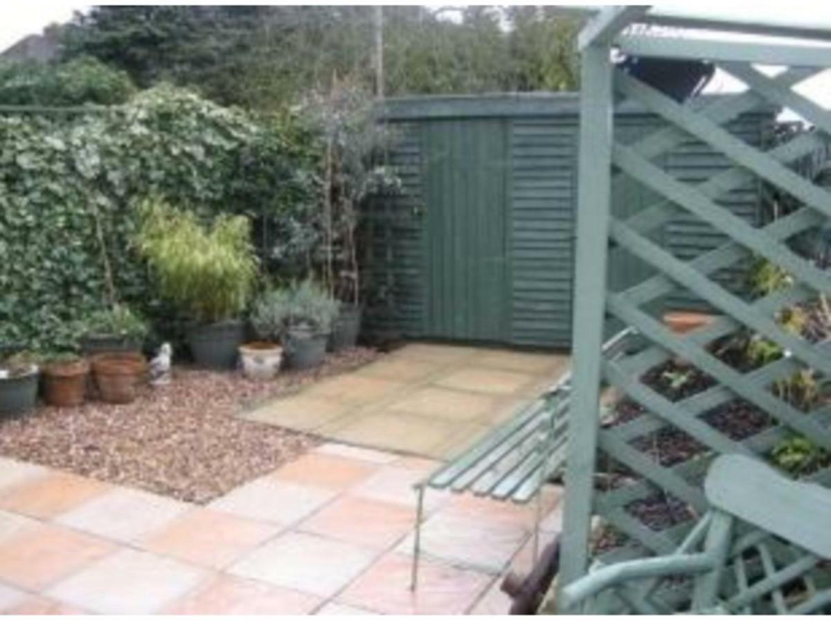 Maidstone Family Homes Upper Road Cottage Bagian luar foto