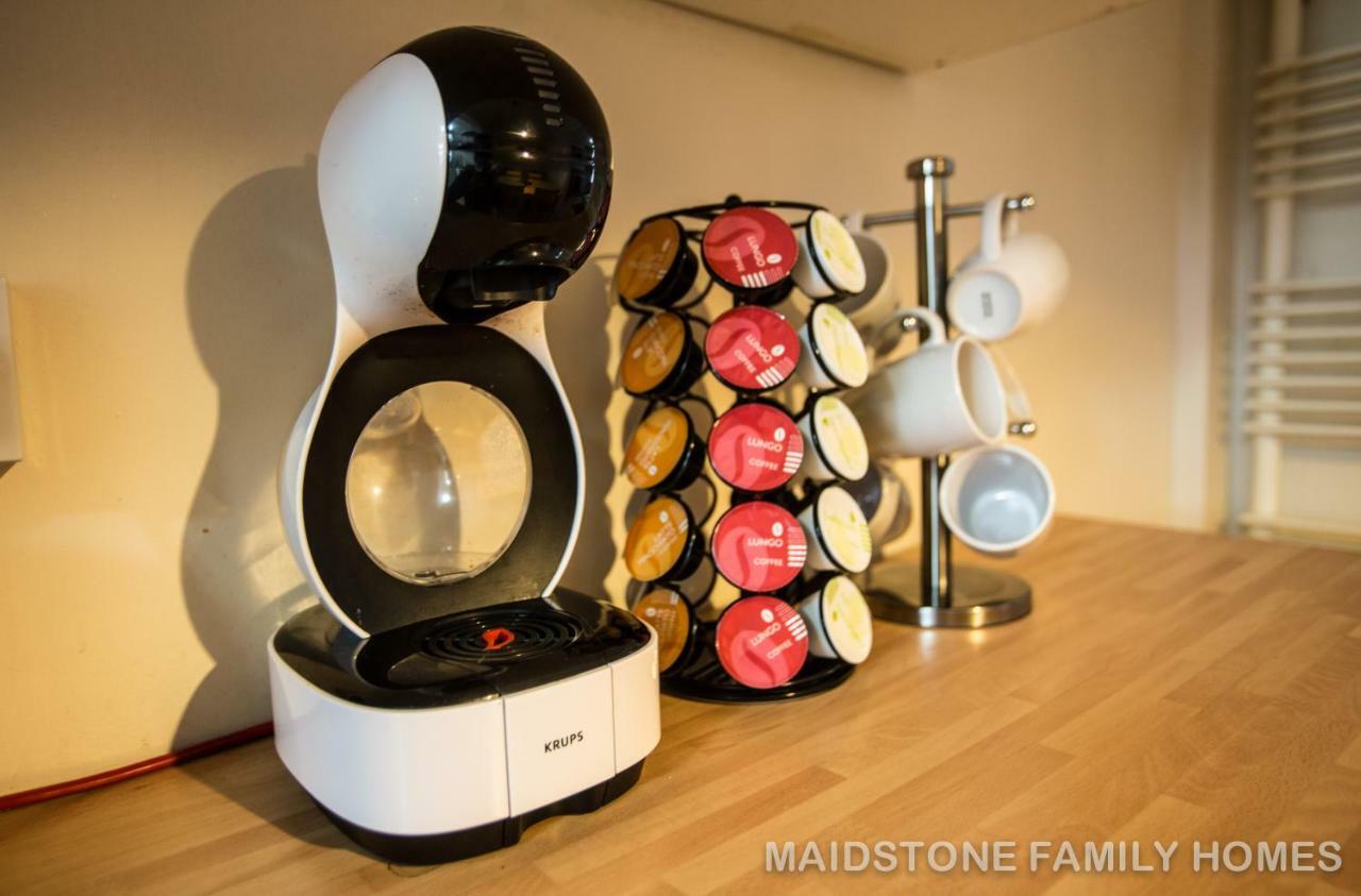 Maidstone Family Homes Upper Road Cottage Bagian luar foto